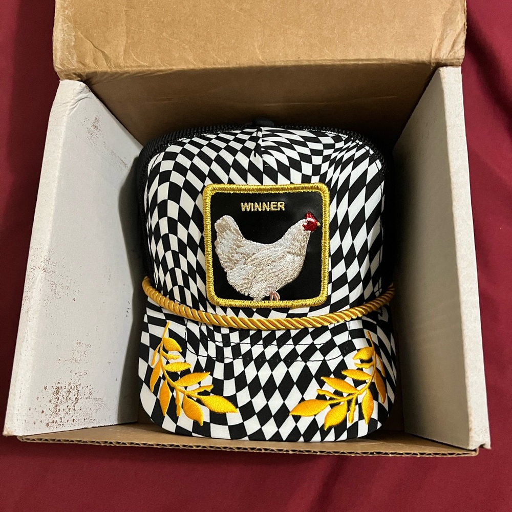 Gorrin Bros Animal The Farm WINNER CHICKEN Trucker Hat Exclusive Drop - Picture 9 of 10